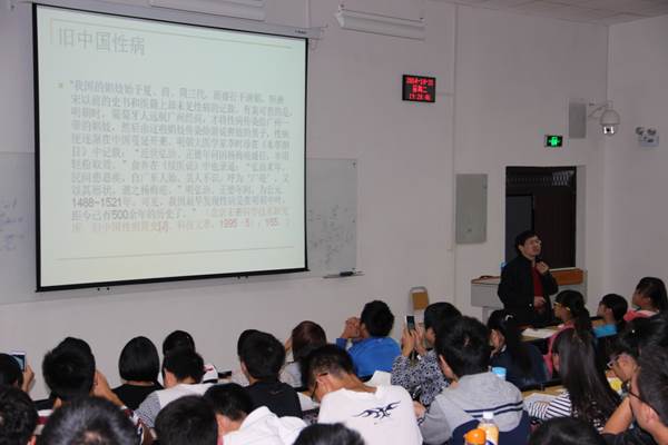 说明: http://rwyx.zmc.edu.cn/UpFile/201411/2014111232552093.JPG