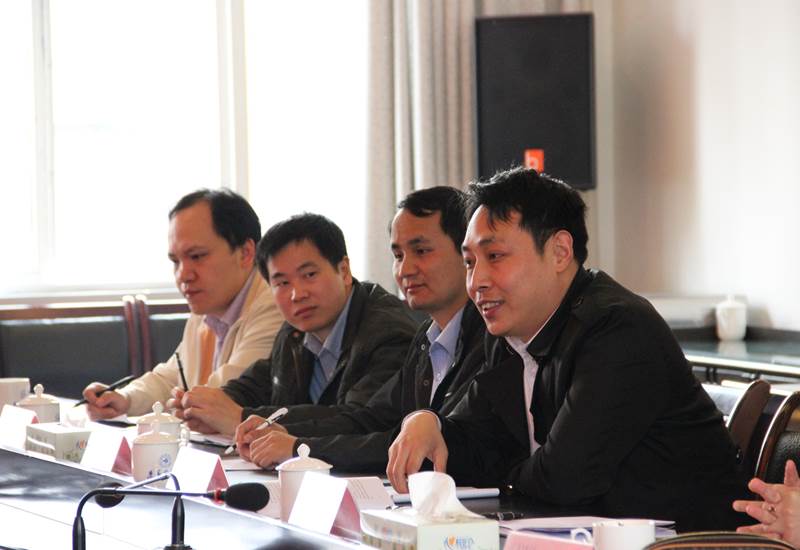 说明: http://rwyx.zmc.edu.cn/UpFile/201405/2014050762733049.JPG
