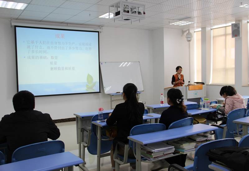 说明: http://rwyx.zmc.edu.cn/UpFile/201405/2014050765149329.JPG